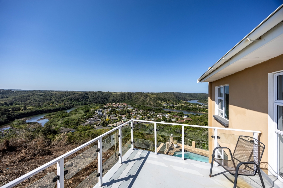 5 Bedroom Property for Sale in Gonubie North Eastern Cape